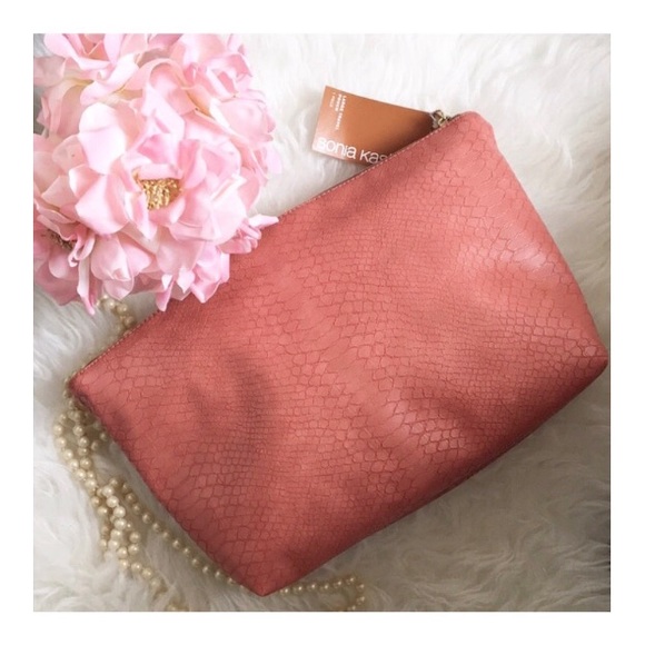 Sonia Kashuk Handbags - F L A S H • SALE • NWT • SONIA KASHUK Large Clutch Purse or Travel Bag